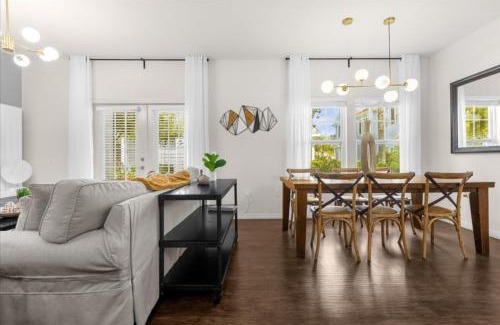 Florida Central Atlantic Coast House | 4 Bedrooms 3 Bathrooms Lucaya Village 21-101
