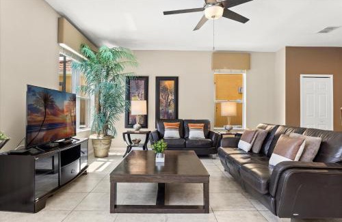 Bellavida House | 4 Bedrooms 4 Bathrooms Bella Vida 440 Lf