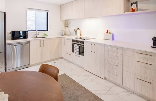 Christchurch City Centre House | 4 Bedrooms in the Heart of Christchurch CBD