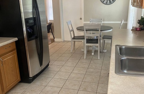 Simpsonville House | 4 bedrooms, Simpsonville, family-friendly, great fenced back yard with fire pit