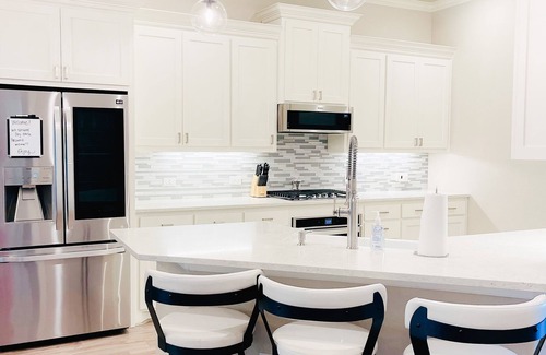 McKinney House | 4 beds/3 bedrooms/Family & Pet Friendly