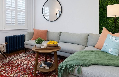 West Conshohocken House | 4 Beds/3 Bedrooms/King Beds/Sleeps 8/Historic Mid-Century Home