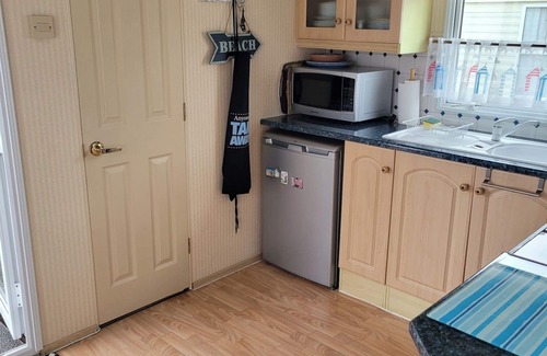 Aldborough House | 4 Berth Holiday Caravan with stunning sea views 5☆rated with elevated deck