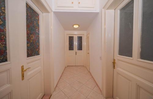 Vrsovice Apartment | 4 Bob's Apartments - 3 bedrooms, King size beds