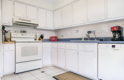East Moriches House | 4 BR 3 Bath with beautiful bay views and private heated pool seasonal