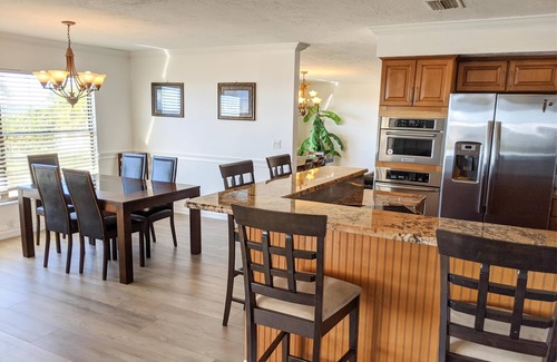 Bayshore Gardens House | 4 BR Bayfront Pool Home ☀️ Amazing Sunsets ☀️ Spectacular Views