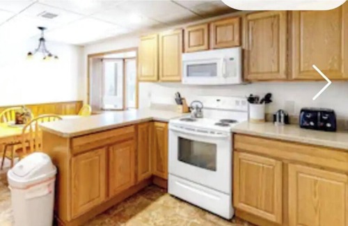 Phelps Cabin | 4 Br Cabin Sleeps 11, in Natl Forest, on ATV/Snowmobile trail