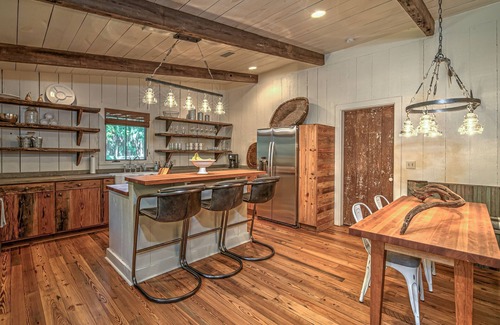 Darien Other | 4-BR Hatcher House w/docks, pool, & private firepit on Emma's Driftwood Farm
