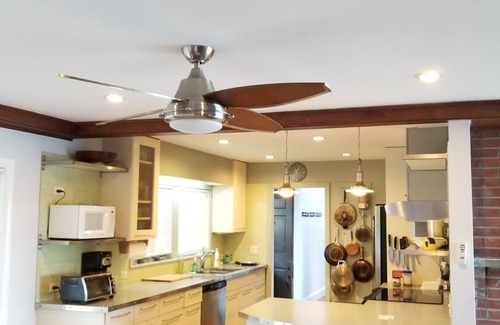 Top of the Hill House | 4 BR Home with Spectacular Ocean Views and Pool