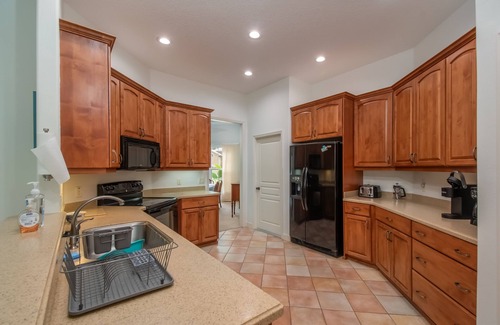 Dunnellon House | 4 BR House w/heat-pump pool!