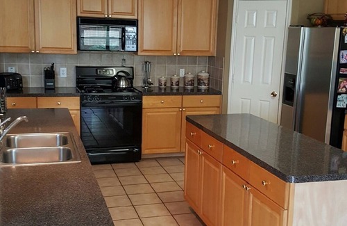 Northeast Houston House | 4 BR Large Home 15 min from Downtown