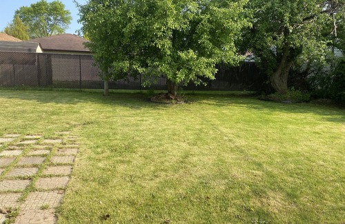 Milwaukee House | 4 Br Single Ranch Home With 1,600 Sq ft