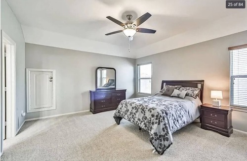 Katy Villa | 4 Br Spacious Villa W Heated Pool