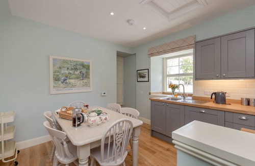 Stranraer Cottage | 4* Coastal Estate Cottage/Log Burner/Beautiful Woodland Walks