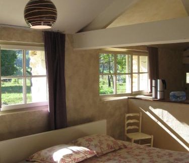 Hagnicourt Bed & Breakfast | 4 Collines