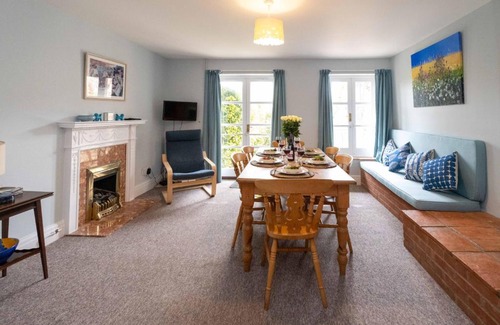 Aldeburgh House | 4 Crespigny House - Aldeburgh Coastal Cottages