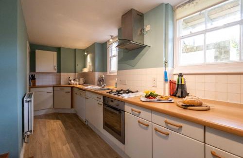 Aldeburgh House | 4 Crespigny House - Aldeburgh Coastal Cottages