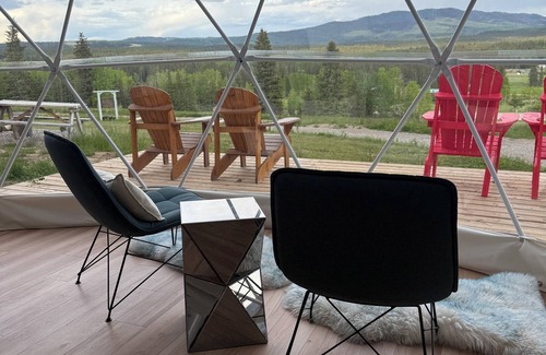 Hinton Cabin | #4 Dome - Jasper Gateway Glamping