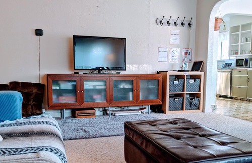 Mount Shasta House | 4 Elements House- Walk2Town.PetsOK.NOCleanFEE!