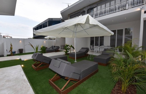 Nea Moudania Apartment | 4 Elements Water Luxury Suites