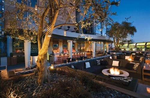Gaslamp Quarter Hotel | 4 Family-friendly Units In the Heart of Downtown San Diego! Onsite Parking!