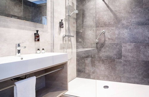 Doorwerth Hotel | 4 Forestside Rooms Retreat in Doorwerth – A Quiet Escape Near Arnhem