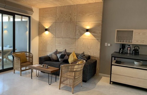 Bloubergstrand House | 4 Friends Mountain View Apartment