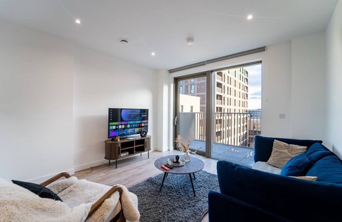 Newham Apartment | 4 Guests - Close Airport - 25min Central London