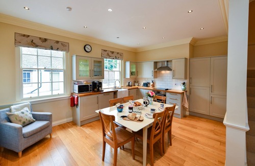 Stranraer House | 4* House/Beautiful Sea Views/Woodland Walks/Dog Friendly
