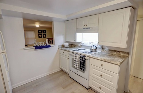 Atlantic City House | 4 Houses From the Beach!