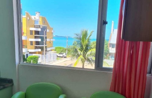 Quatro Ilhas Apartment | 4 ISLANDS - PUMPS - 1 BEDROOM APARTMENT 60m FROM THE BEACH- WITH AIR AND WIFI