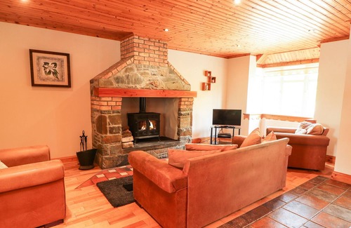 Kilrush Cottage | 4 KILLIMER ROAD, family friendly in Kilrush, County Clare