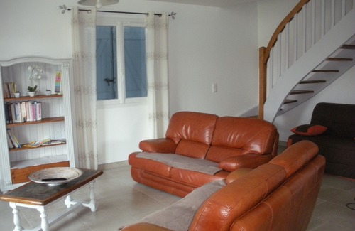 Saint-Martin-de-Seignanx House | 4 km from bayonne 7 km from the beaches available july 27 to august 3