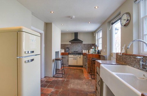 Eye House | 4 Lambseth Street - Two Bedroom House, Sleeps 4