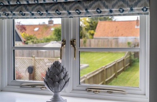 Thornham Cottage | 4 Malthouse Cottages - Thornham Norfolk, Pet Friendly, EV Charger