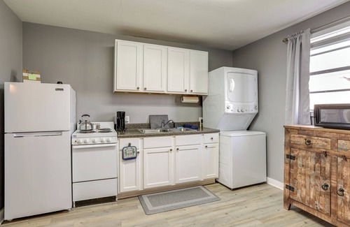 Port Allen Apartment | 4 Mi to Baton Rouge: Charming Duplex Apartment