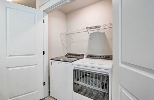 Spanish Wells House | 4 Mi to Beach: Family-Friendly Hilton Head Retreat