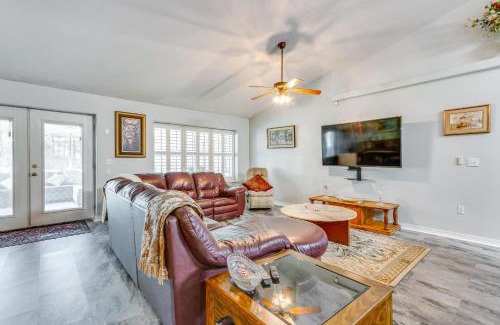 Navarre House | 4 Mi to Beach Family-Friendly Home in Navarre