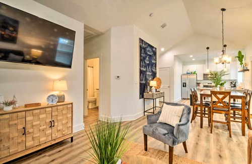 Rockport House | 4 Mi to Boat Ramp: Charming Rockport Home