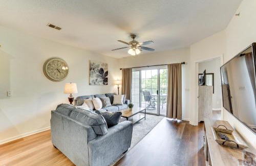 Branson Apartment | 4 Mi to Branson Landing Resort Condo with Balcony