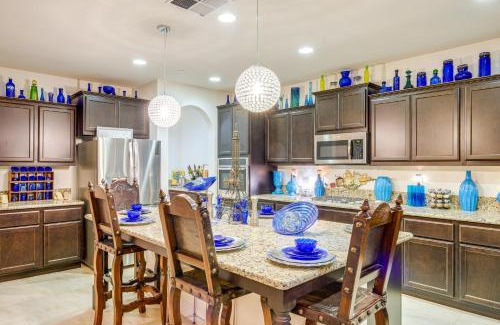 Rosedale House | 4 Mi to CSUB Campus Spacious Home with Yard