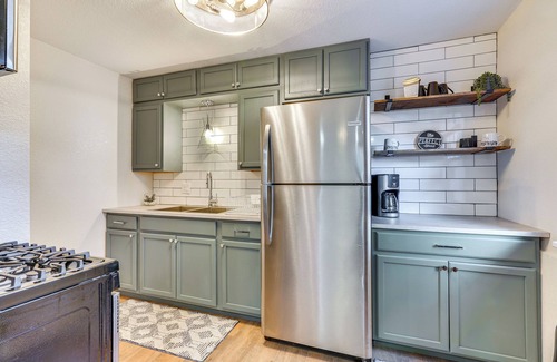 Pueblo House | 4 Mi to Dtwn: Cozy Home in Pueblo