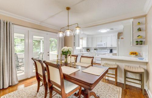 Sans Souci House | 4 Mi to EverBank Stadium Family-Friendly Home!