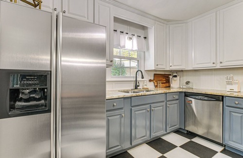 Wake Forest House | 4 Mi to Falls Lake: Dog-Friendly Wake Forest Home