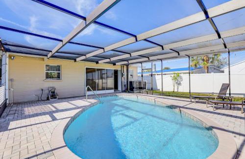 Venice Gardens House | 4 Mi to Historic Dtwn Venice Home with Heated Pool!