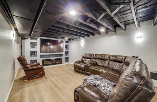 East Chicago House | 4 Mi to Lake Michigan East Chicago Home with Grill