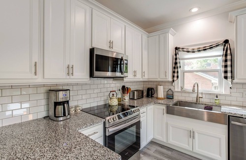 Harbison House | 4 Mi to Lake Murray: Pet-Friendly Home w/Pool!