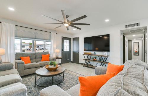 Lake Havasu City House | 4 Mi to London Bridge Beach Family Home with Pool!