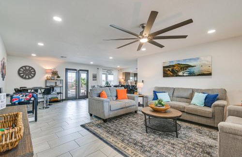 Lake Havasu City House | 4 Mi to London Bridge Beach Family Home with Pool!