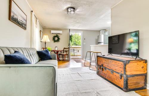 Greeneville House | 4 Mi to Nolichucky River Apt with Shared Yard!